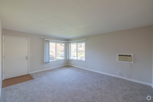 2BR, 1BA - 900 SF - Living Room