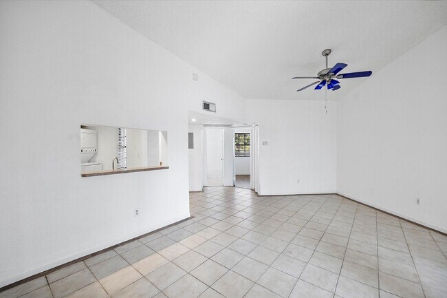 Photo - 1500 Jefferson Dr Unit 1500e