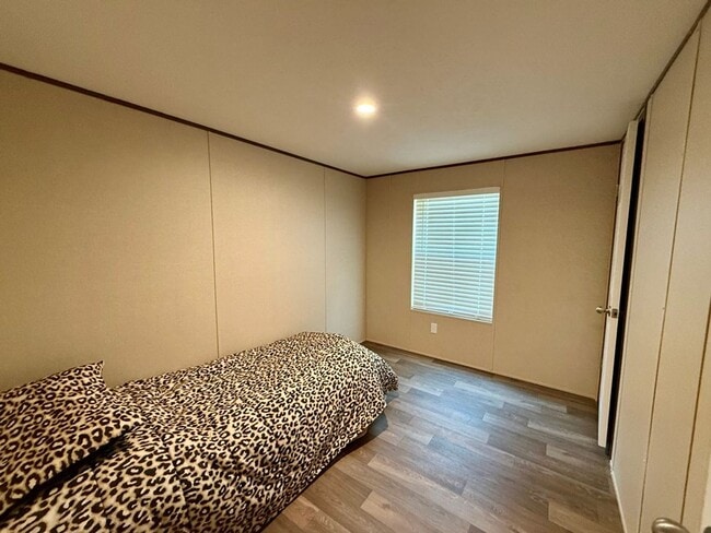 Photo - 124 County Rd 3439