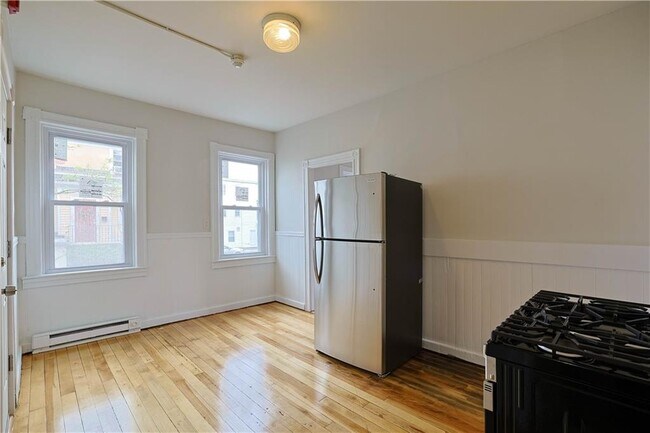 Photo - 56 Tell St Unidad 1F