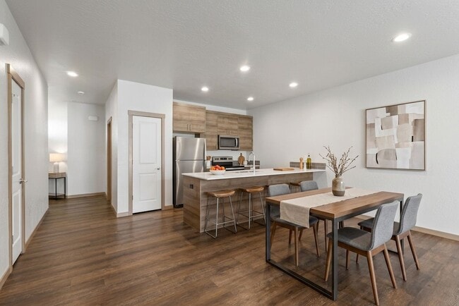 1366 Sq Ft