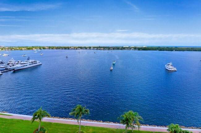 Photo - 130 Lakeshore Dr Unit 1121
