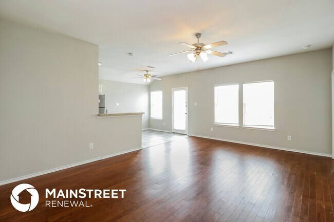 Photo - 405 Harvard Dr