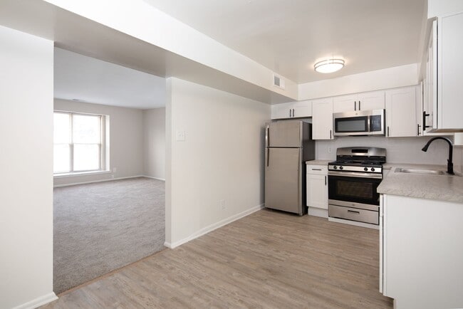 Chalet Gardens Apartments