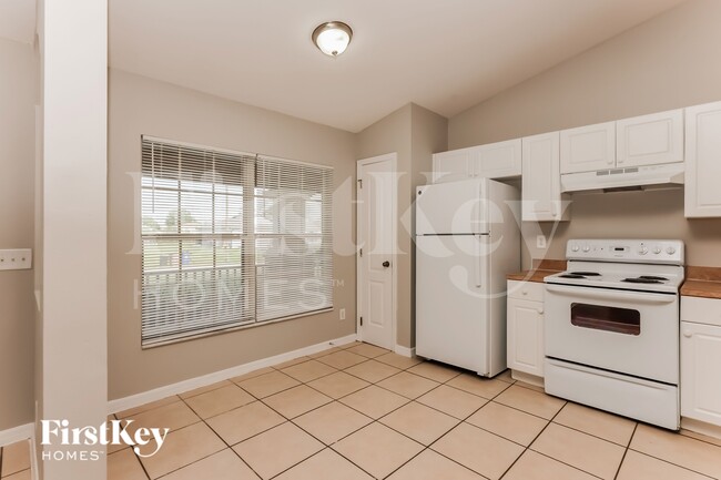 Photo - 6006 Dora Ave N
