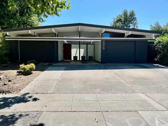 Building Photo - Updated Willow Glen Eichler Rental