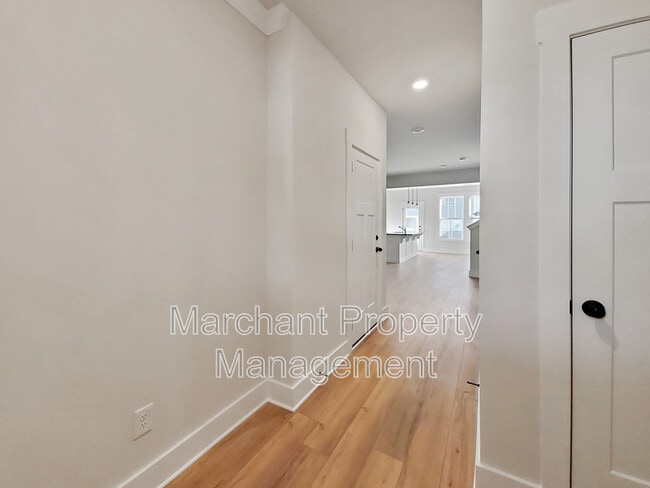 Photo - 63 Meteora Way