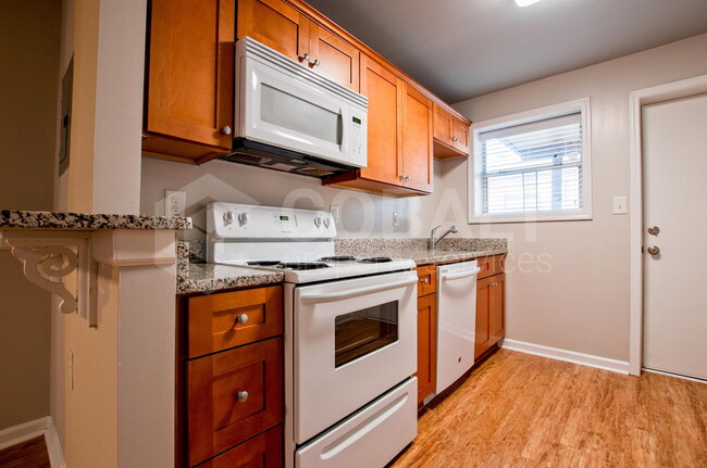 Photo - 271 Glen Iris Dr NE Unit 2a