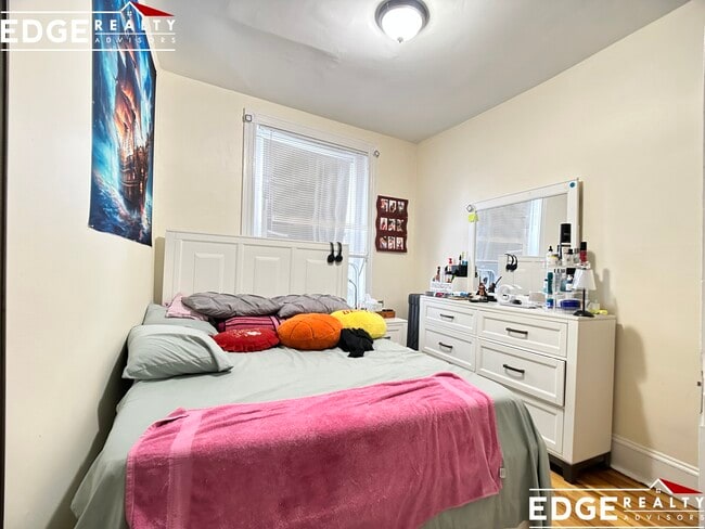 Photo - 1 Linden St Unit 4A
