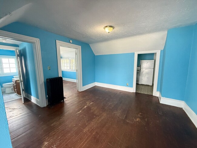 Photo - 406 W Washington Ave Unit Apt #3