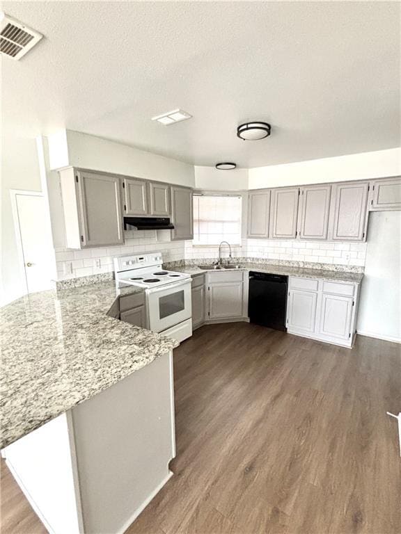 Photo - 2839 Adrian Ave