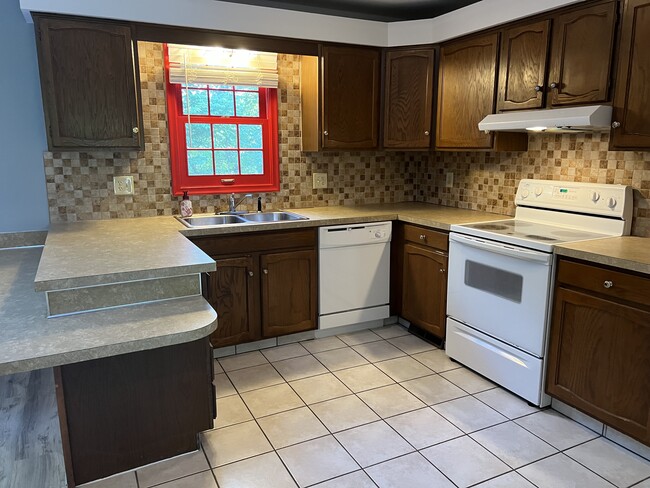 Photo - 9019 Saddle Horn Dr