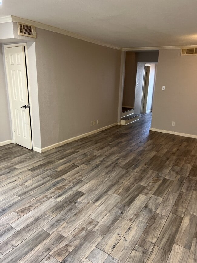 Photo - 6200 W Tidwell Rd