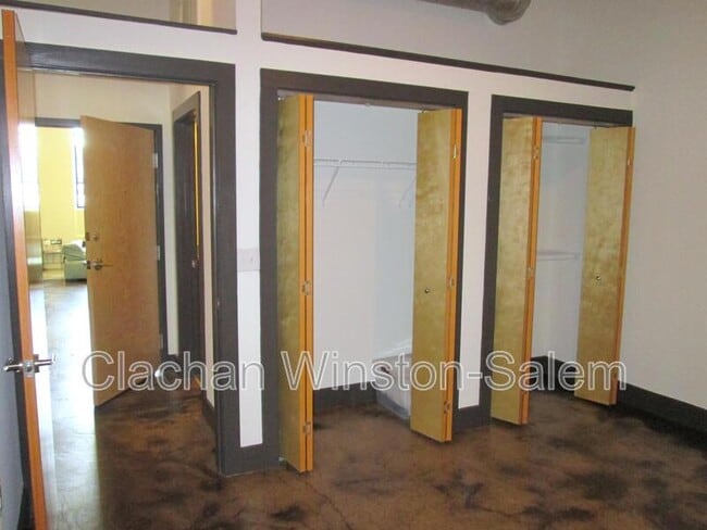Photo - 101 E. Sixth St. Unit 112