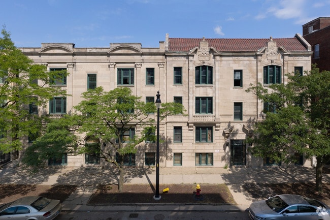 Photo - The Saxer Detroit