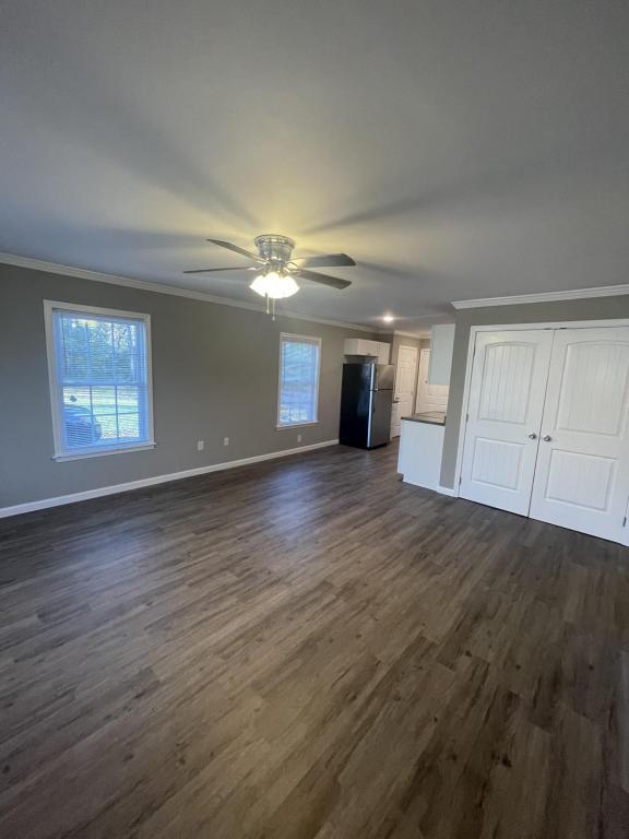 Photo - 255 Denton Ave