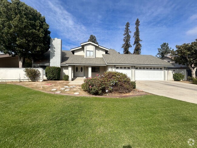 Building Photo - 2-story Single family home in the SW