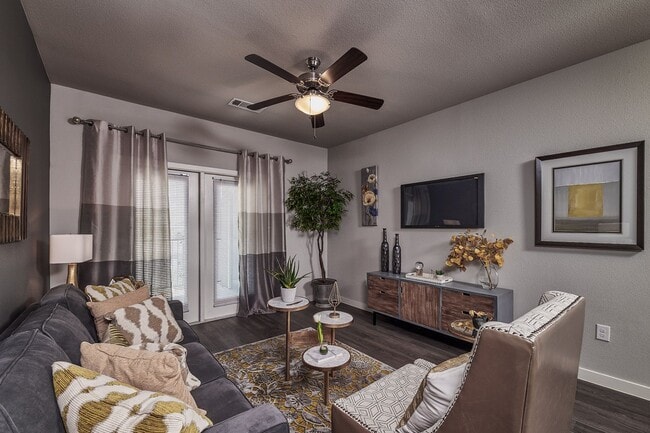 Roots at Waco apartments — community photo