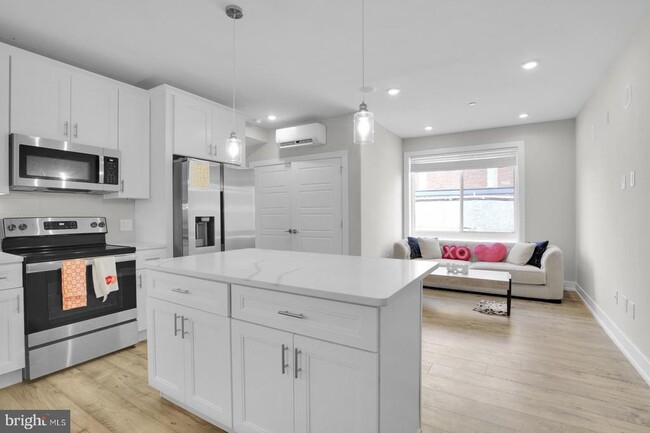 Photo - 2209 N Broad St Apartment Unit 201