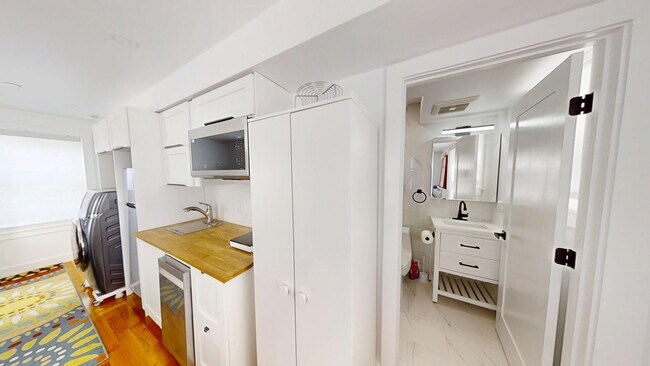 Photo - 36 Shepard St Unit 2