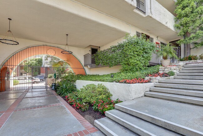 Photo - Knollbrook Falls Apartments