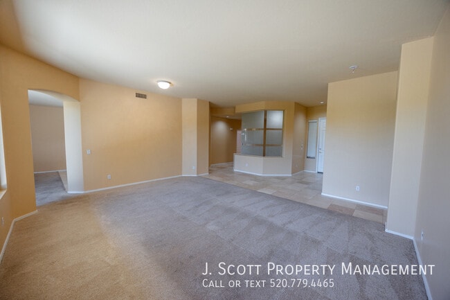 Photo - 18462 W Western Star Blvd