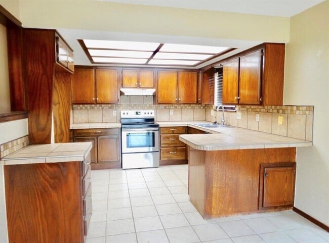 Photo - 2116 Lazybrook Trail