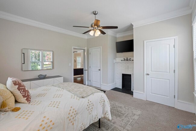 Photo - 4286 Sullivan St