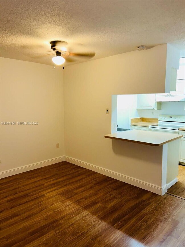 Photo - 17425 NW 67th Pl Unit D-13