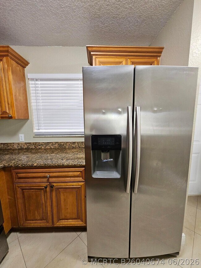 Photo - 1440 Windorah Way Unit C