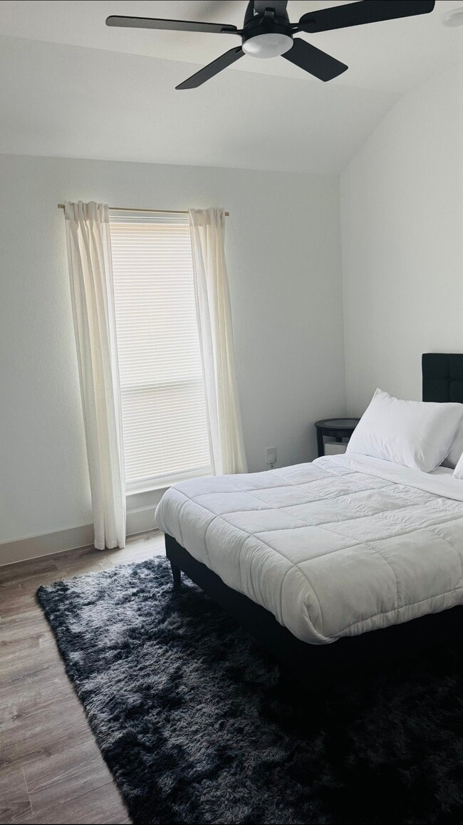 Photo - 9001 Nyssa St