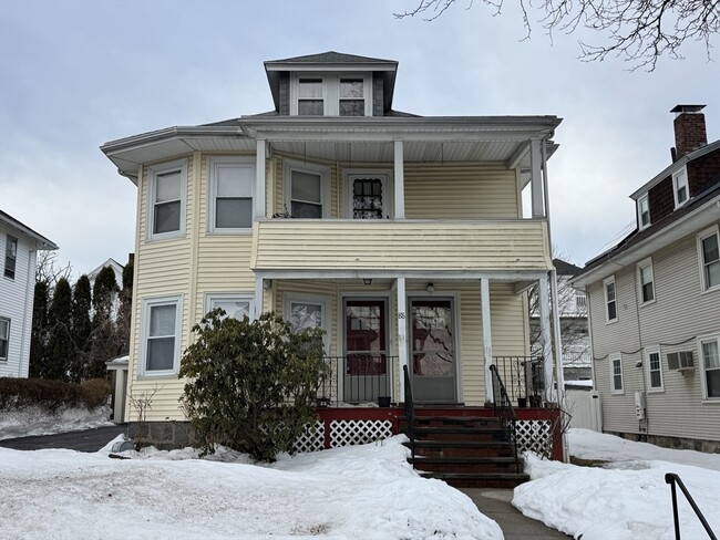 Building Photo - 88 Greaton Rd Unit 1