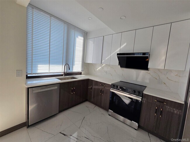 Photo - 36-21 Prince St Apartamento Unidad 11B