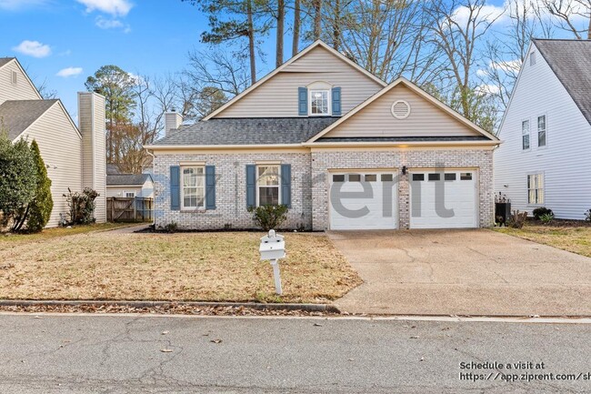 Photo - 952 Heathland Dr