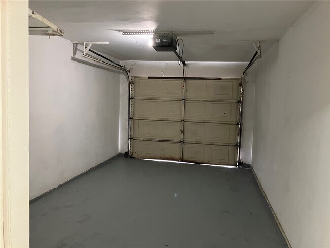 Photo - 8048 Sands Point Dr Unit C