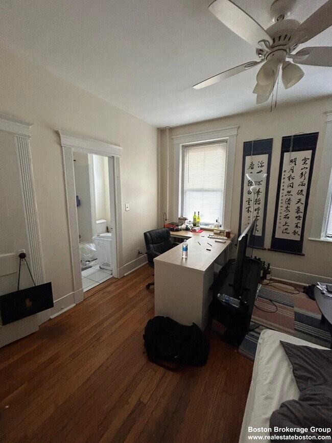 Photo - 39 Hemenway St Unidad 16