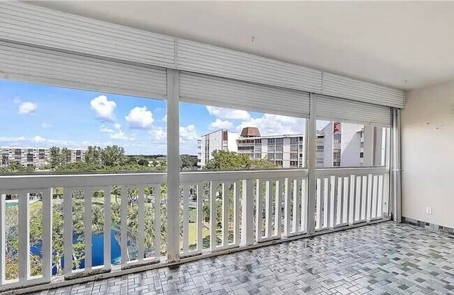 Photo - 6921 Environ Blvd Unit 6s