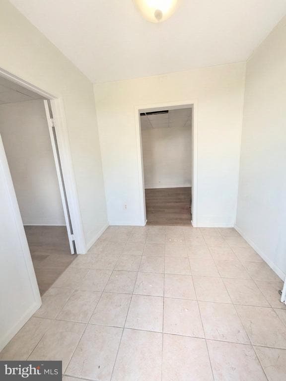 7 Dresser Ave