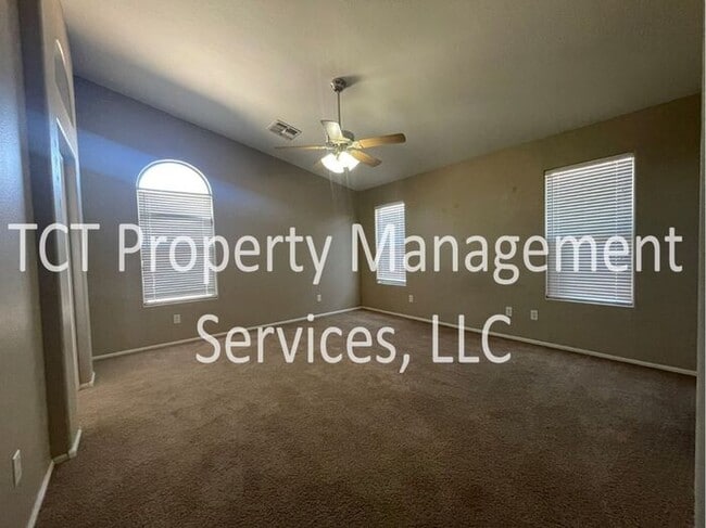 Photo - Spacious Home in Great Location!