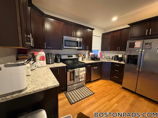 Photo - 16 Washburn St Unit 1