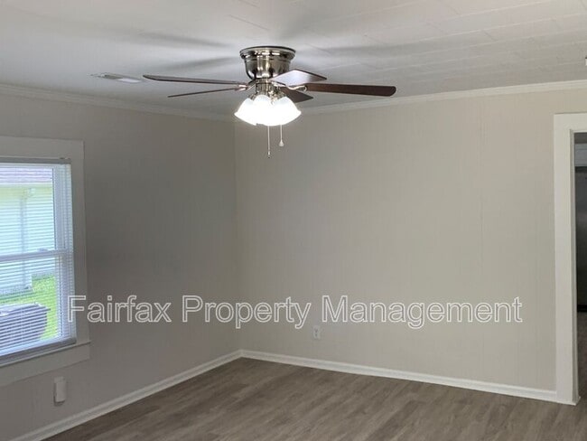 Photo - 1120 Walnut St