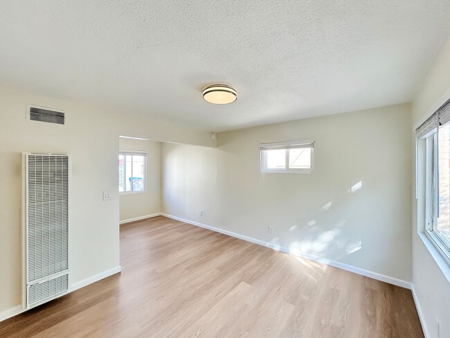 Photo - Beautiful 1BD/1BA Fully Remodeled Unit w/ ... Unidad 4654