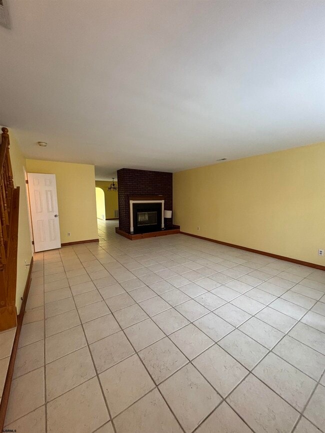 Photo - 5120 Radnor Ct