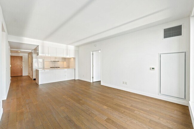 Photo - 99 Hudson St Unidad 2908