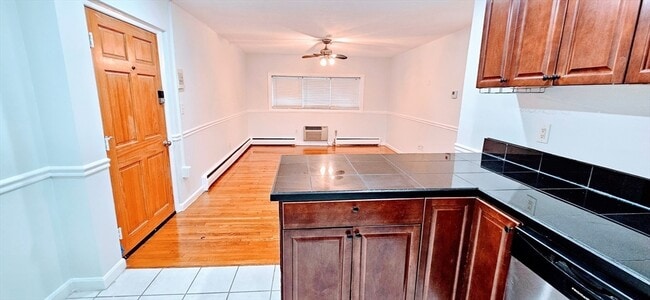 Photo - 7 Oakcrest Rd Unit 6