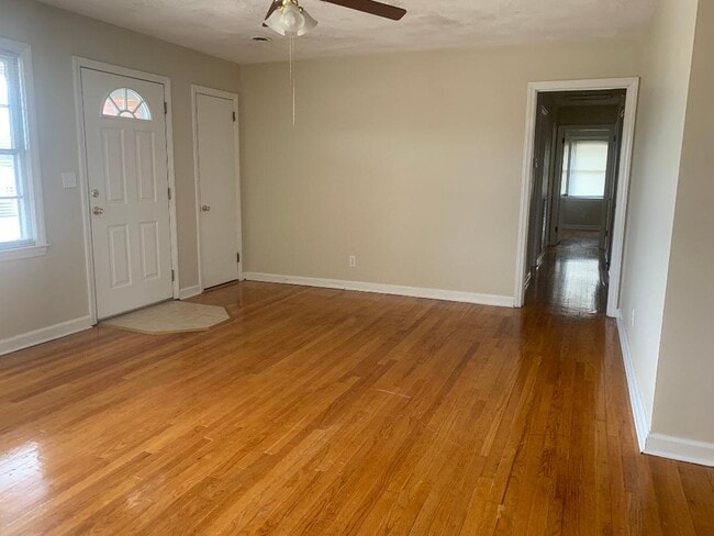 Photo - 2916 Walden Dr