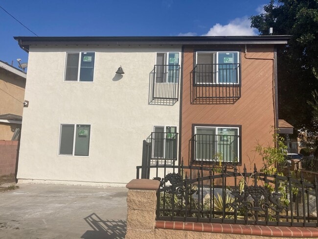 Building Photo - UPCOMING BEAUTIFUL 2 BEDROOM/ 2 BATH * ONE TIME RENTAL* Unit 1903 #D