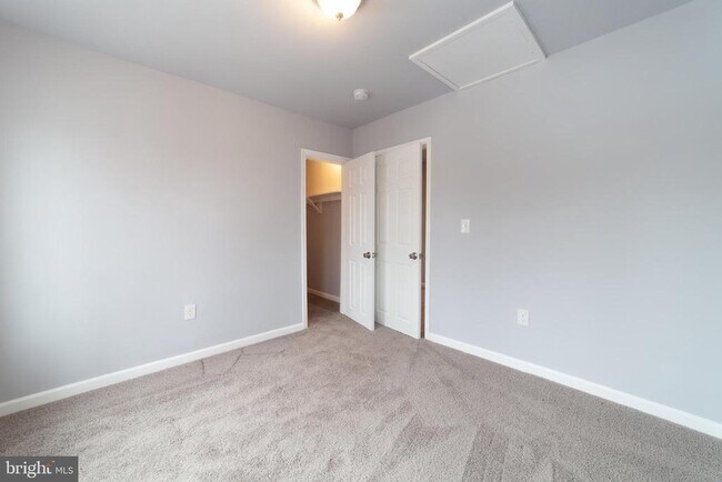 Photo - 2912 Bayonne Ave Unit 3