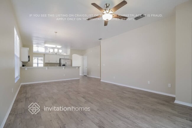 Photo - 848 Cherry Valley Way