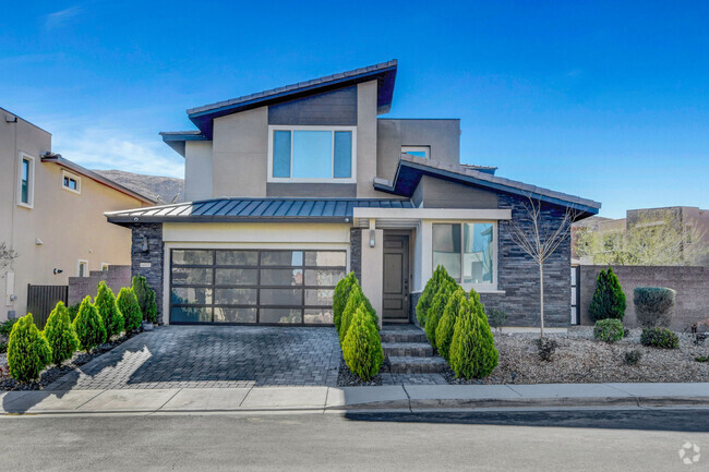 Building Photo - 6005 Andezano Dr Rental